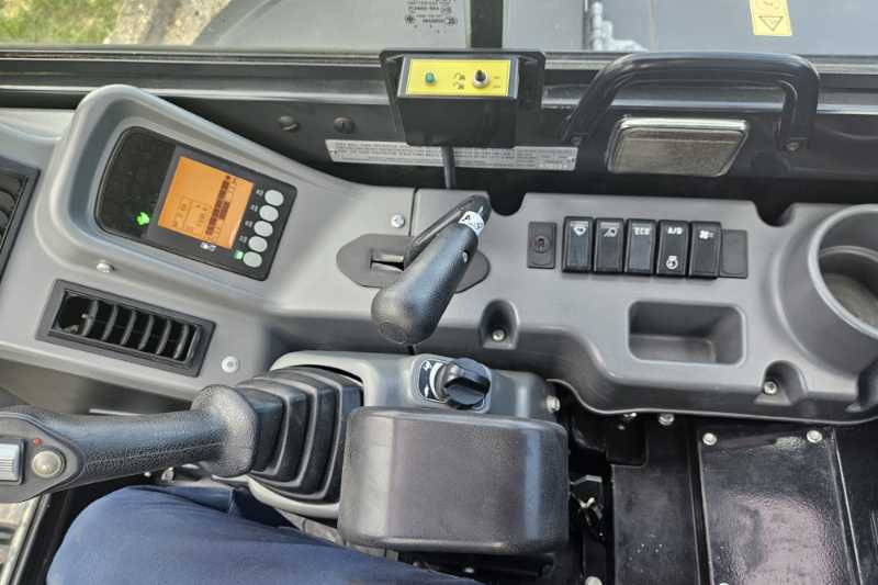 OmecoHub - Immagine YANMAR VIO57-6A